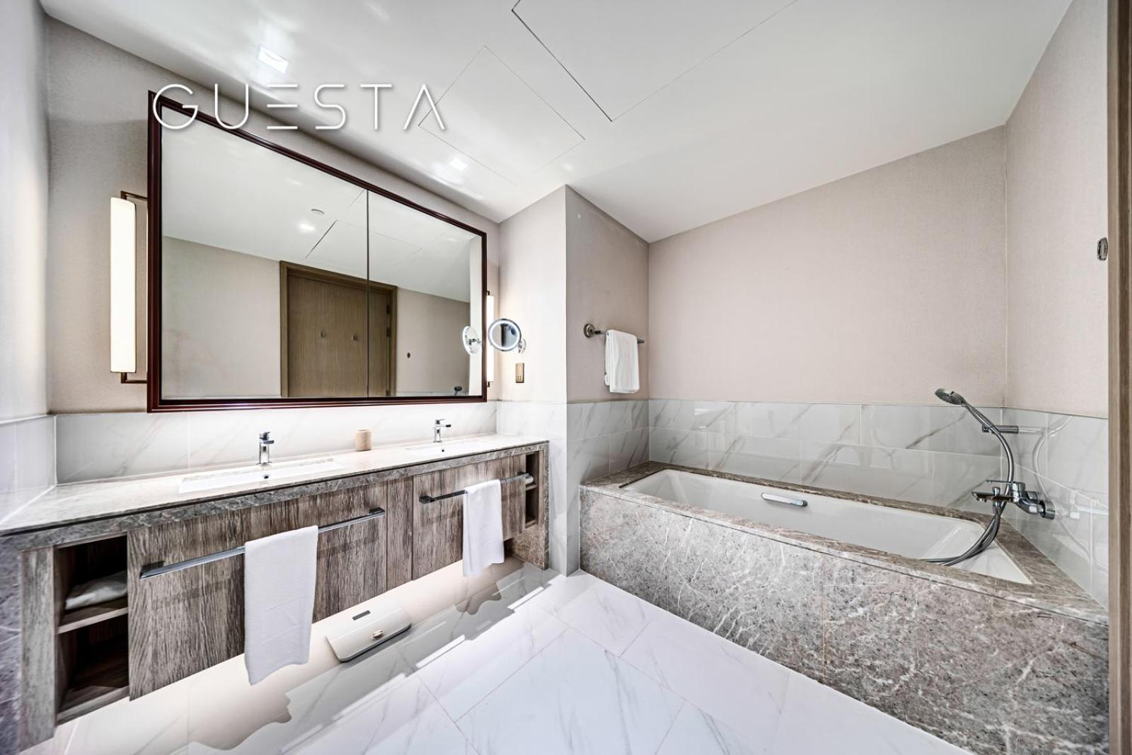 At Address Harbour Point, Creek Harbour Apartment
